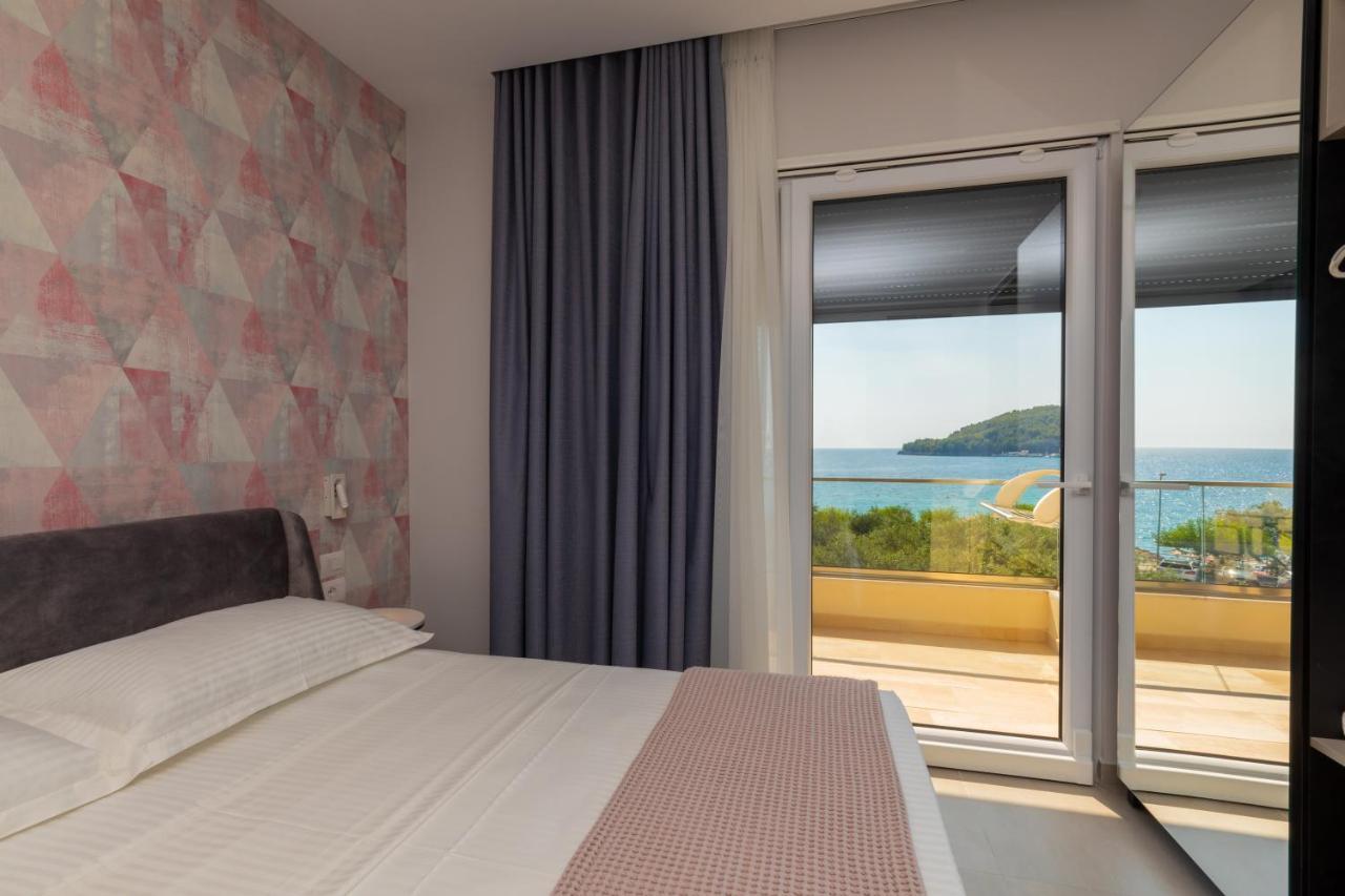 Corallo Rooms Himare Exteriör bild